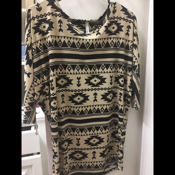 Aztec Tunic - Picture 1 of 1